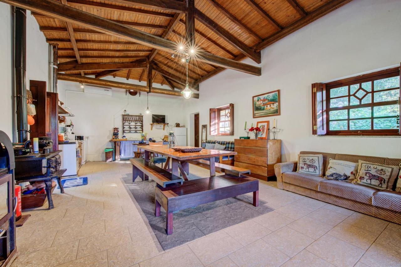 Casa Do Moinho Rural Campo E Praia , 9 Pessoas, Animais Benvindos Эшпинью Экстерьер фото